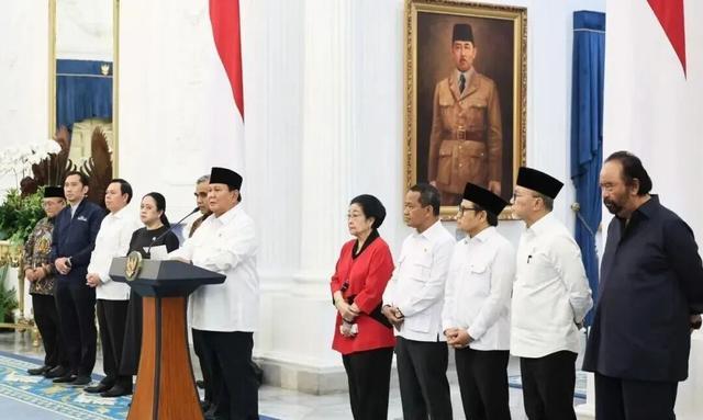 当地华人：多位政要住宅被洗劫CQ9电子印尼爆发大规模抗议(图2)