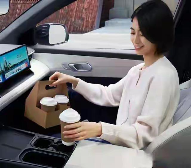 5万级纯电SUV的务实之选与现实考量CQ9传奇电子EO羿欧值不值得买:1(图8) 5万级纯电SUV的务实之选与现实考量CQ9传奇电子EO羿欧值不值得买:1(图8)